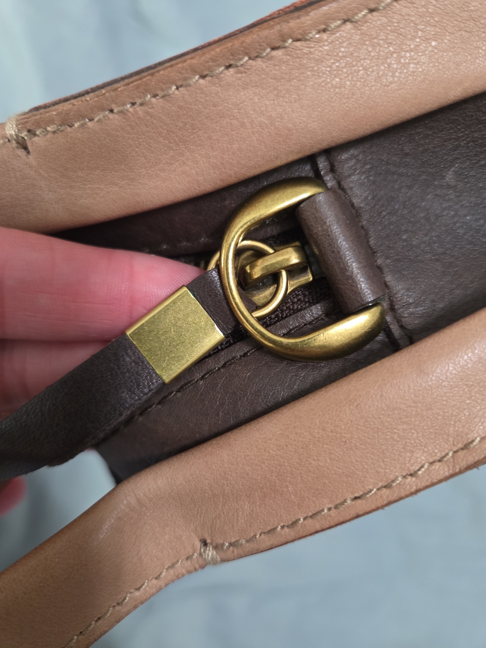 Madewell Sydney Colorblock Leather Crossbody Bag Brown Tan Top Zip No Strap - Picture 3 of 9